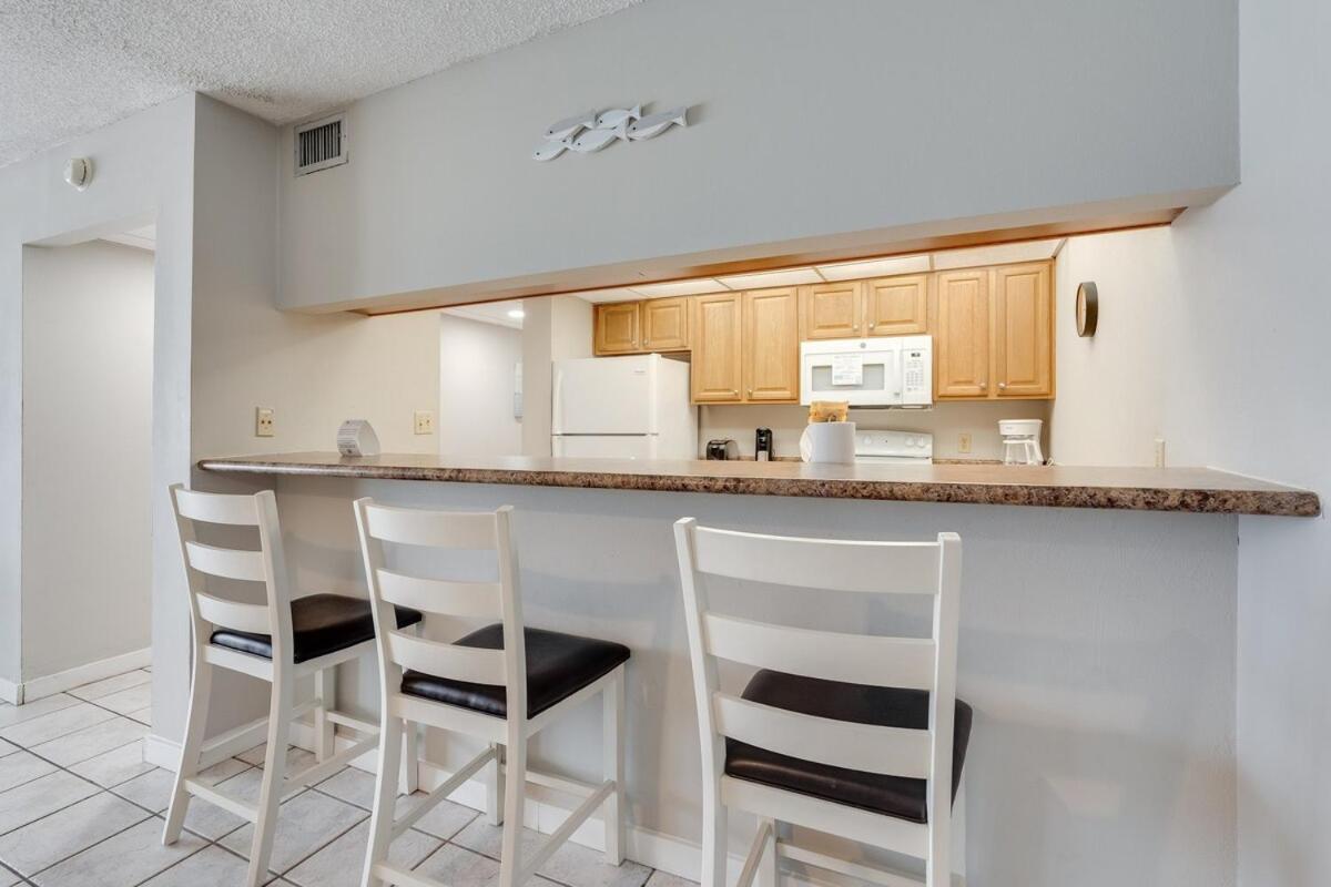 Moondrifter 604 - Emerald Gulf Retreat - Sleeps 6 Apartment